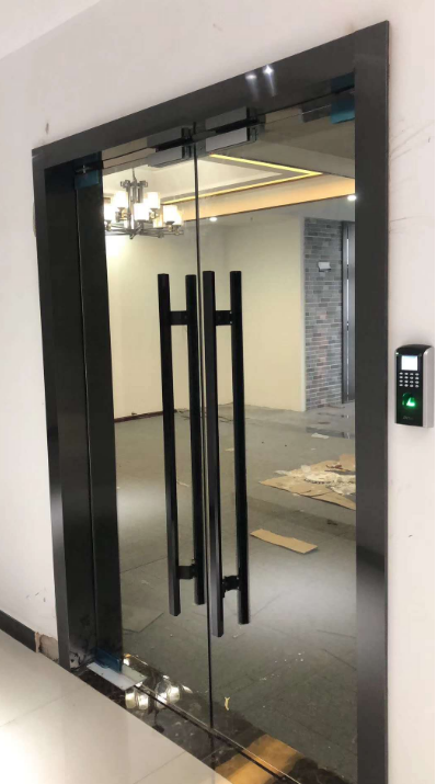 不锈钢玻璃门
